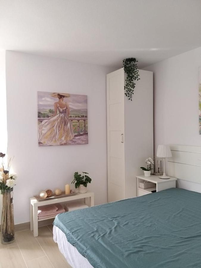 Neu Renoviertes, Huebsches Und Gemuetliches Appartement Mit Balkon Und Meerblick คอสตา เด อันตีกัว ภายนอก รูปภาพ