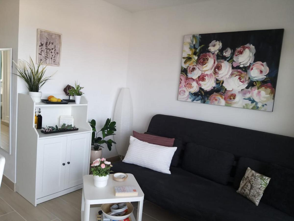 Neu Renoviertes, Huebsches Und Gemuetliches Appartement Mit Balkon Und Meerblick คอสตา เด อันตีกัว ภายนอก รูปภาพ